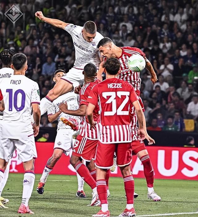 img, img, 犹如悬在头